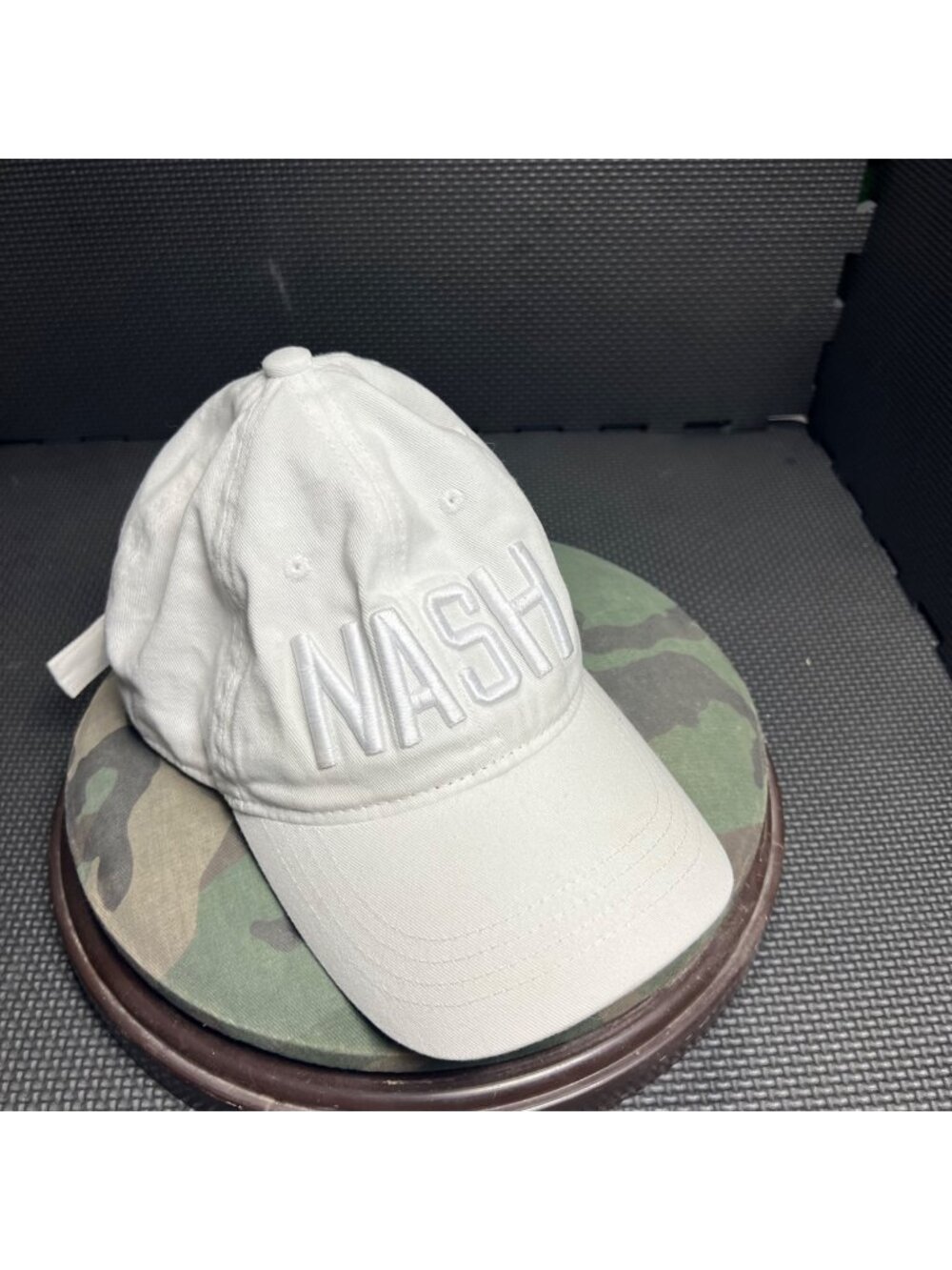 Nash Collection White Adjustable Baseball Cap With Embroidered Logo Cotton Blend
